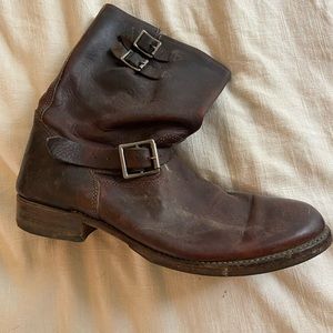 Men’s Frye boots